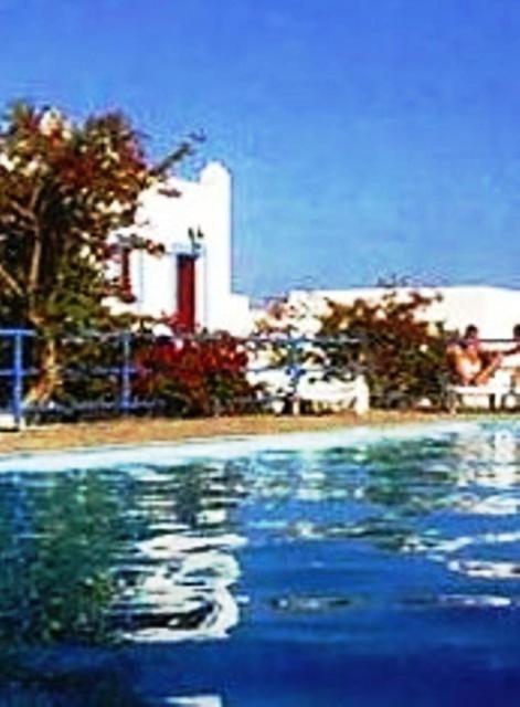 Albatros Hotel Amoopi Bagian luar foto