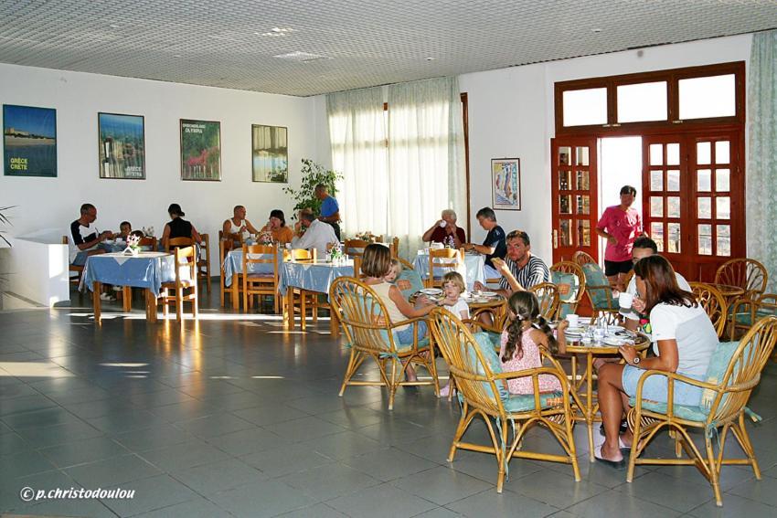 Albatros Hotel Amoopi Bagian luar foto